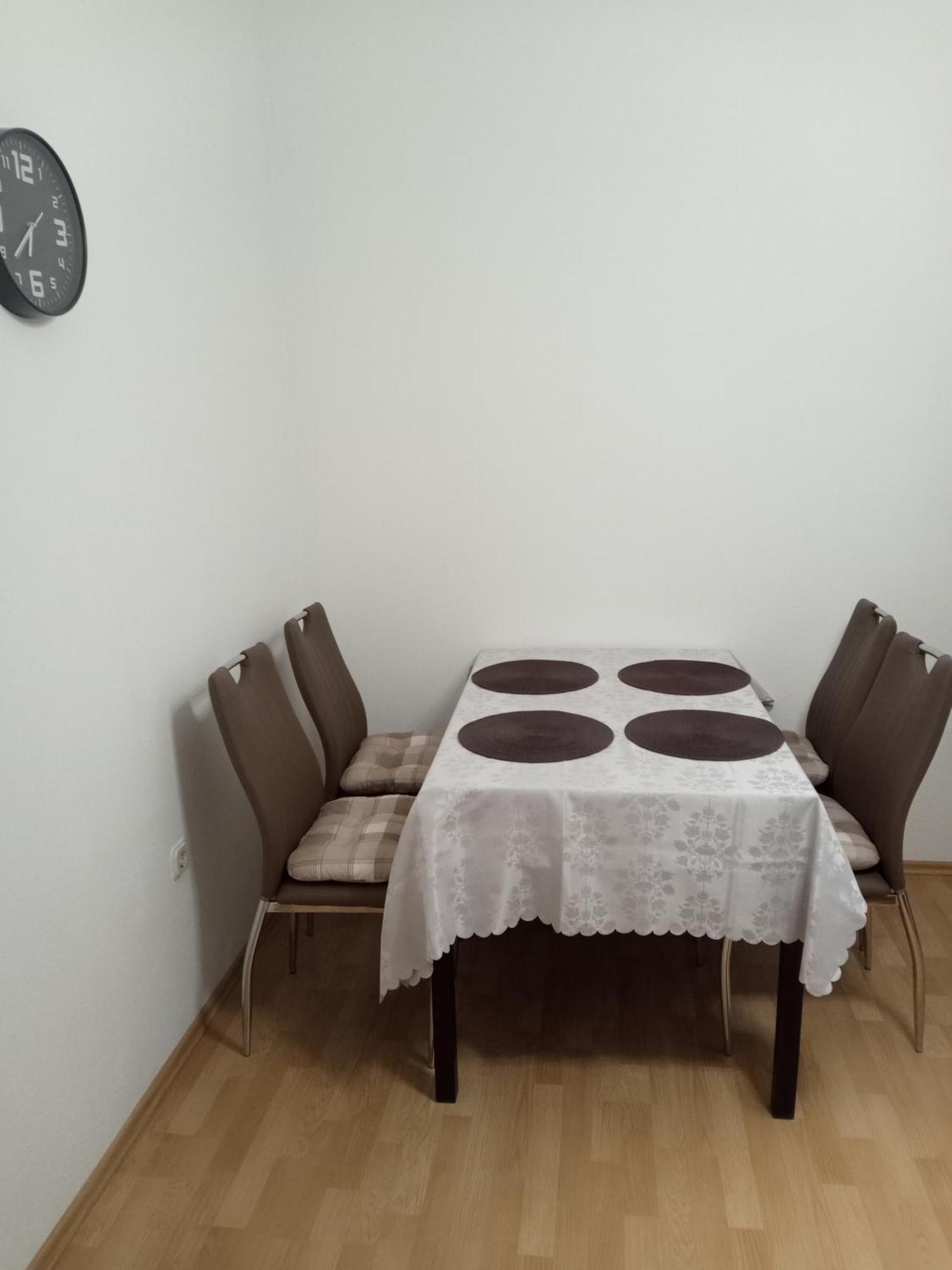 Apartmani Alma Pula Exterior photo